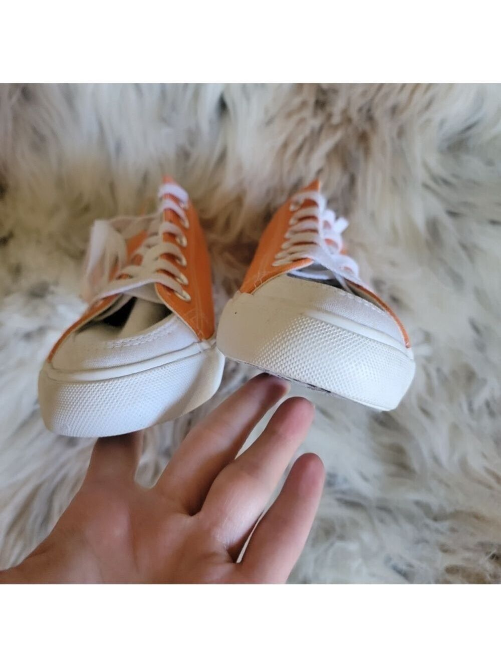 Official Clemson Tigers Low Top Shoes - Picture 4 of 9